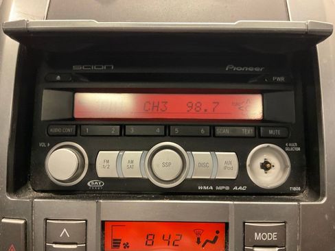 Used 2008 Scion tC image 18