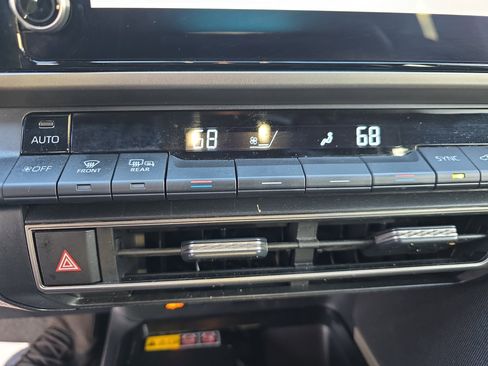 Certified 2025 Toyota Camry LE image 26