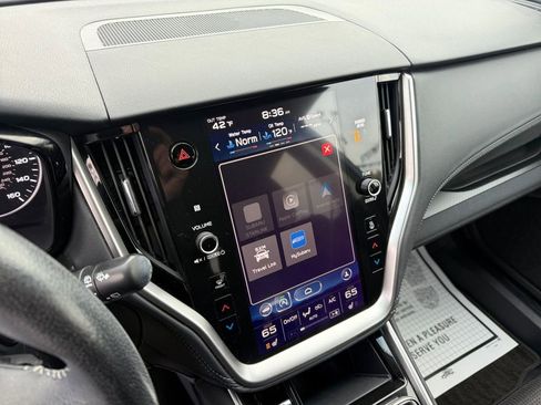 Used 2021 Subaru Outback Premium image 26