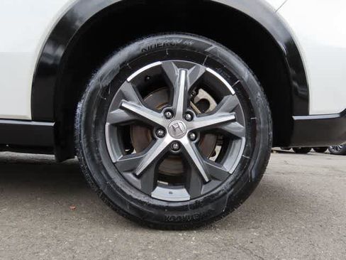 Used 2024 Honda HR-V EX-L image 10
