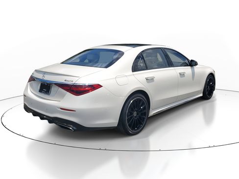 Certified 2023 Mercedes-Benz S 580 4MATIC Sedan image 4
