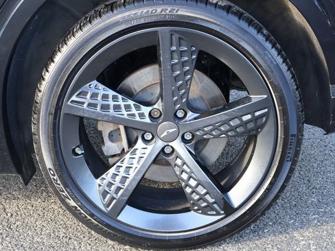 Used 2022 Genesis GV70 3.5T Sport w/ Sport Prestige Package image 4