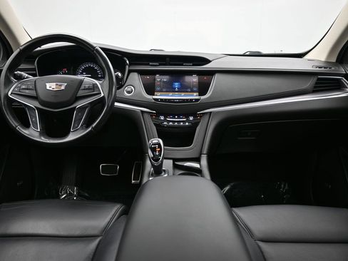 Used 2018 Cadillac XT5 Luxury w/ LPO, Sport Package image 36
