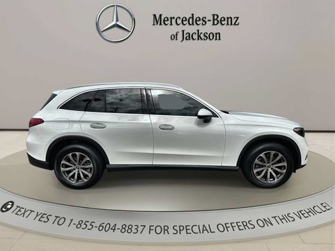 Used 2024 Mercedes-Benz GLC 300 image 9