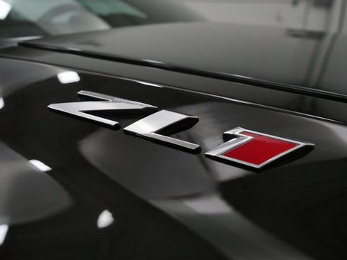 Used 2015 Chevrolet Camaro ZL1 image 11