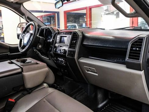 Used 2022 Ford F350 XL w/ Power Equipment Group image 13