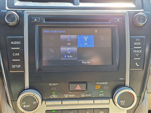 Used 2014 Toyota Camry LE FWD image 13