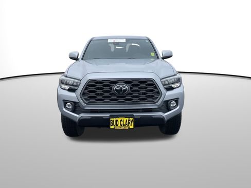 Certified 2022 Toyota Tacoma TRD Off-Road w/ Technology Package image 9