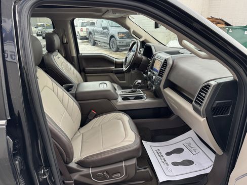 Used 2020 Ford F150 Limited w/ Trailer Tow Package image 31