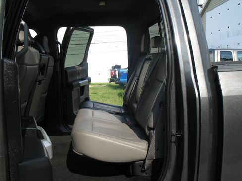 Used 2018 Ford F150 Lariat AWD/4WD image 24