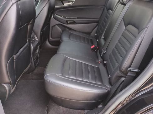 Used 2019 Ford Edge SEL w/ Equipment Group 201A AWD/4WD image 18