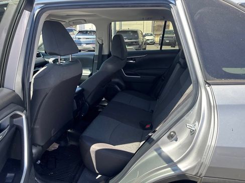 Used 2023 Toyota RAV4 XLE w/ Convenience Package FWD image 14