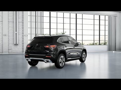 Certified 2026 Mercedes-Benz GLA 250 4MATIC image 17