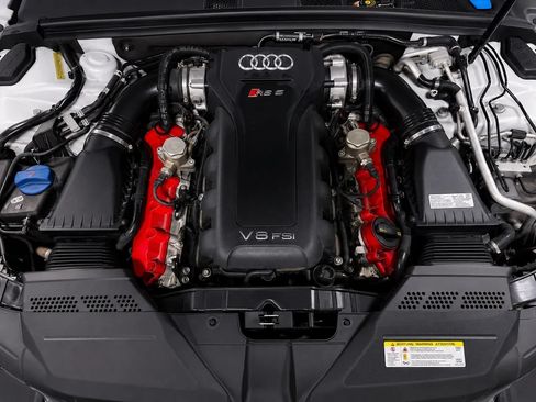 Used 2014 Audi RS 5 Cabriolet AWD/4WD image 24