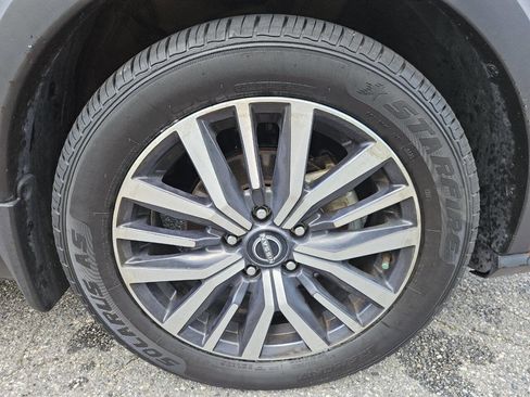 Used 2022 Nissan Kicks SV image 26