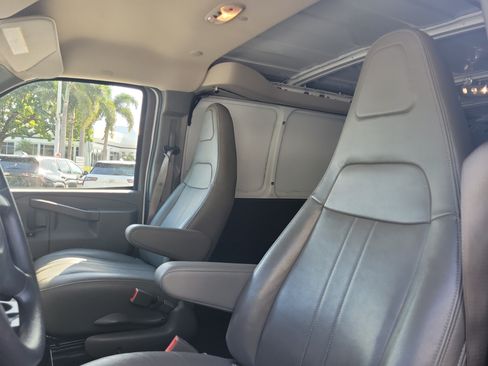 Used 2025 Chevrolet Express 2500 Extended w/ Driver Convenience Package RWD image 21