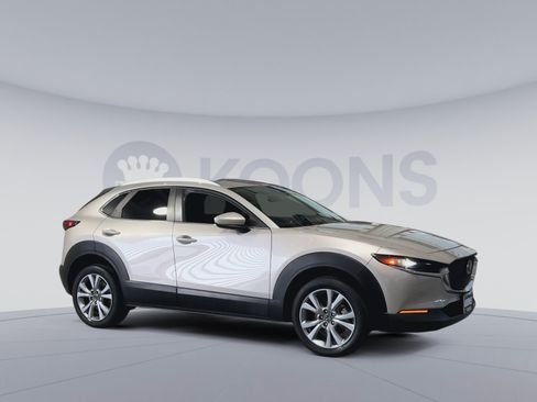 Used 2023 MAZDA CX-30 AWD 2.5 S w/ Select Package image 2