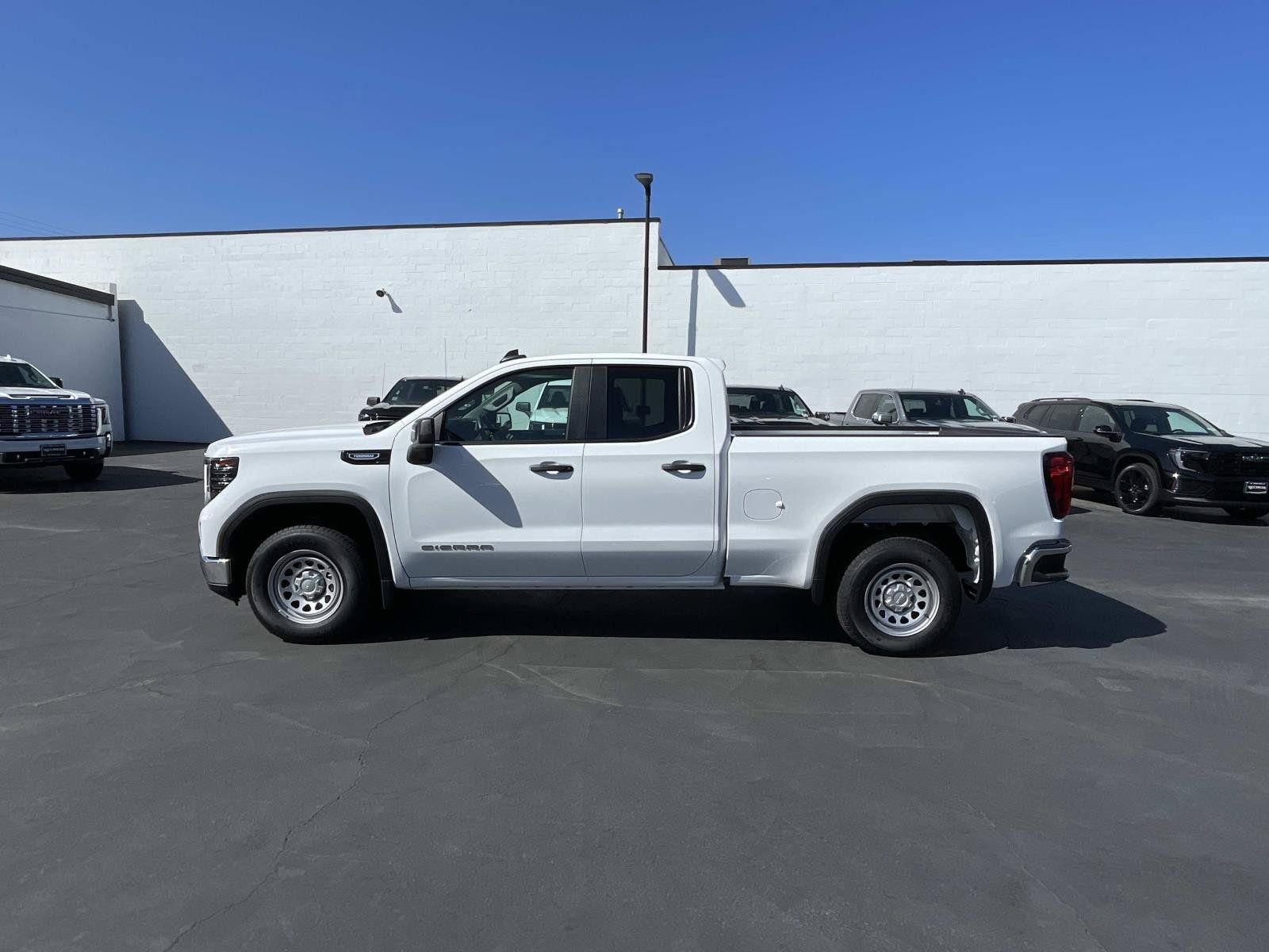 Used 2026 GMC Sierra 1500 Pro w/ Pro Value Package RWD image 8
