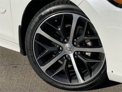 Certified 2023 Honda Civic Touring image 9