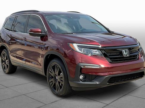 Used 2022 Honda Pilot Special Edition image 3