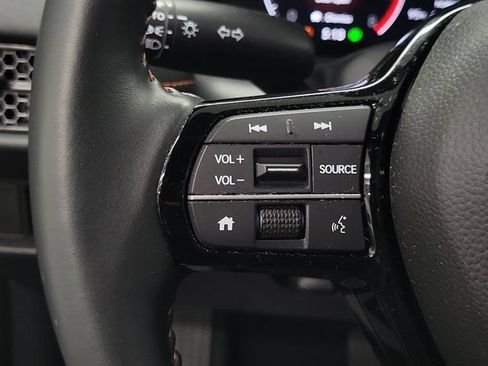 Certified 2025 Honda HR-V Sport image 26