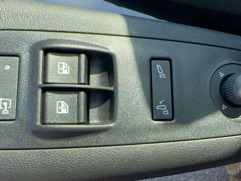 Used 2025 RAM ProMaster 1500 w/ Convenience Group image 28