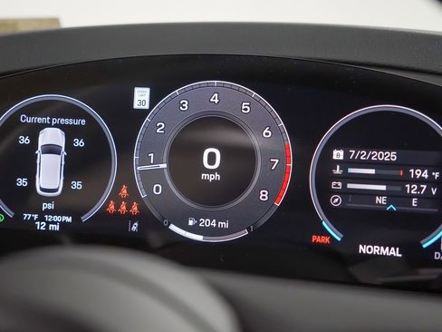 Certified 2025 Porsche Cayenne image 26