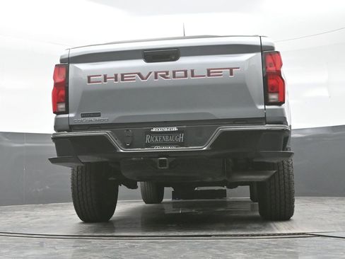 Used 2024 Chevrolet Colorado Z71 w/ Z71 Convenience Package 2 image 25