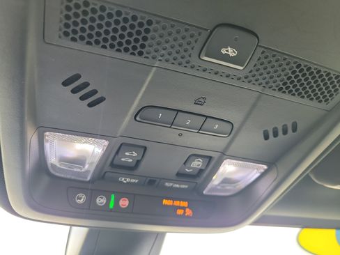 Used 2020 Cadillac XT5 Premium Luxury image 20