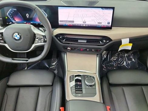 Used 2025 BMW 330i xDrive Sedan image 36