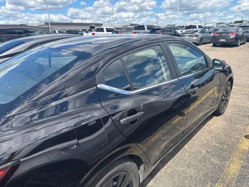 Used 2025 Nissan Sentra S FWD image 28