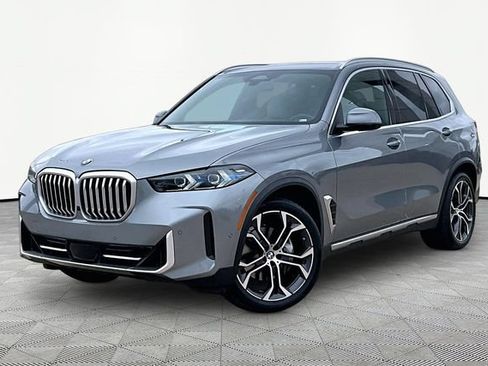 Used 2025 BMW X5 xDrive40i w/ Premium Package AWD/4WD image 1