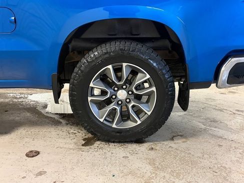 Used 2022 Chevrolet Silverado 1500 LT image 11