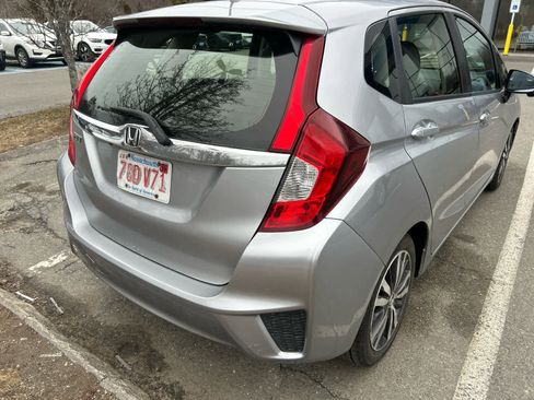 Used 2017 Honda Fit EX image 5