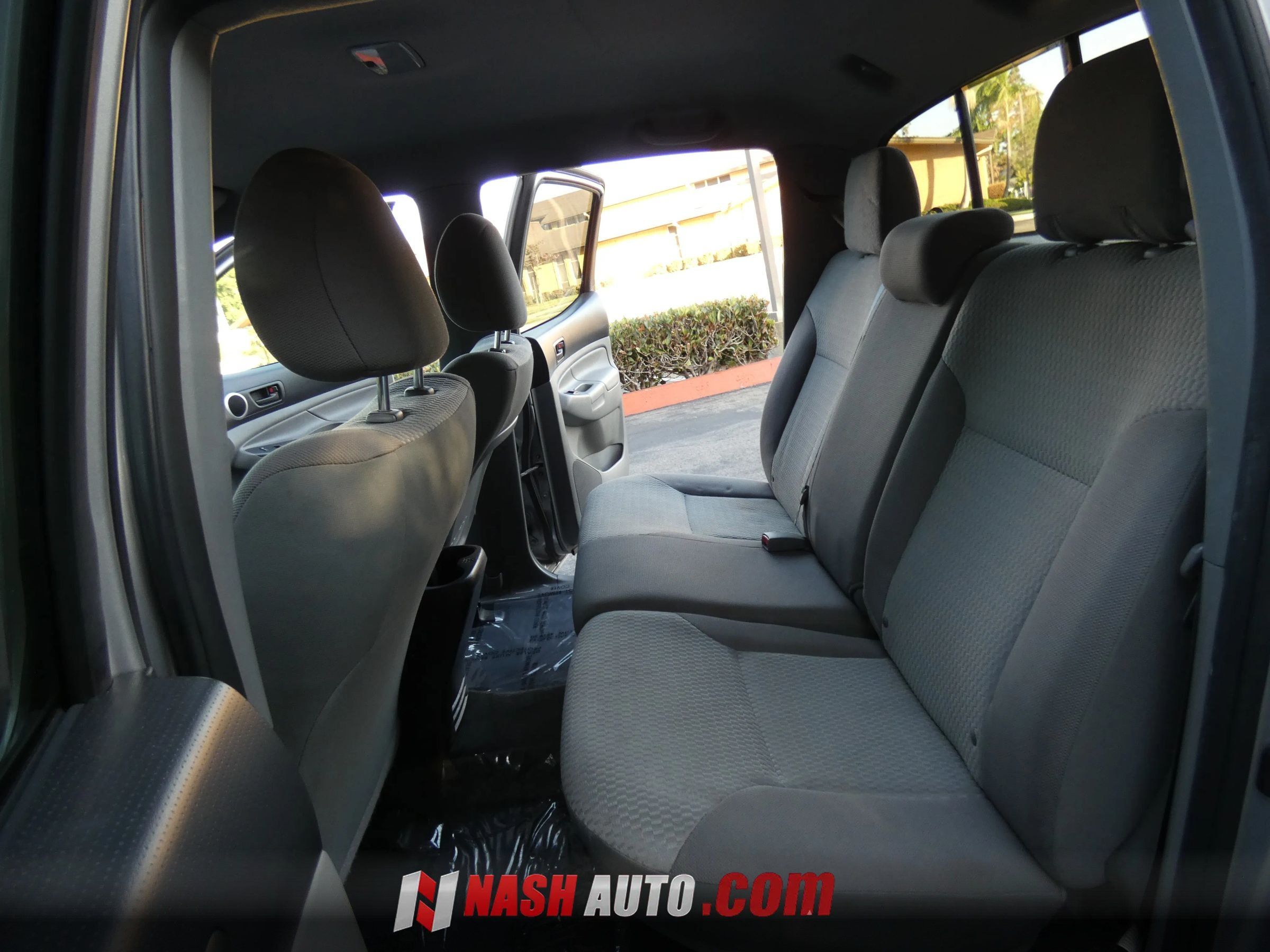 Used 2015 Toyota Tacoma PreRunner w/ SR5 Package RWD image 38