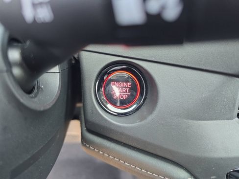 Certified 2025 Honda Accord LX image 23