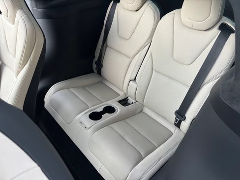 Used 2023 Tesla Model X AWD/4WD image 13