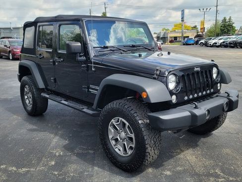 Used 2017 Jeep Wrangler Unlimited Sport w/ Quick Order Package 24S AWD/4WD image 16