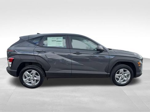 New 2026 Hyundai Kona SE AWD/4WD image 6