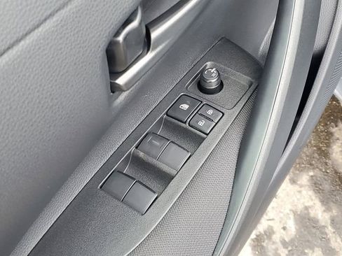 New 2026 Toyota Corolla LE image 9