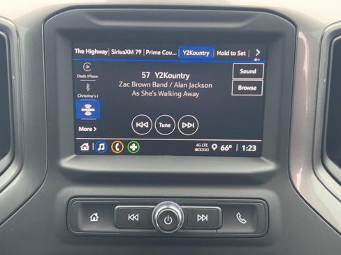 Used 2025 Chevrolet Silverado 1500 Custom image 13