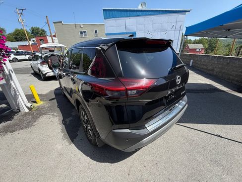 Used 2023 Nissan Rogue SV w/ SV Premium B Package AWD/4WD image 3
