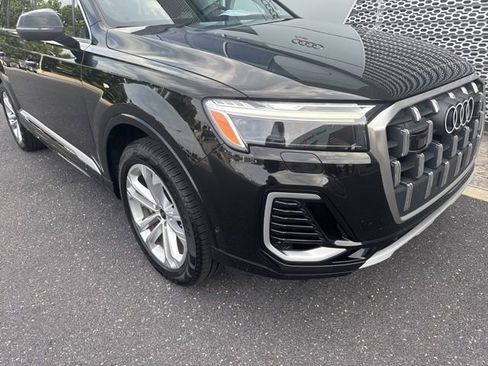 Used 2025 Audi Q7 3.0T Premium Plus image 5