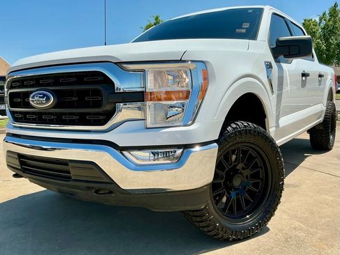Used 2022 Ford F150 XLT w/ Equipment Group 301A Mid image 3