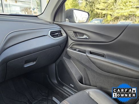 Used 2023 Chevrolet Equinox Premier image 16