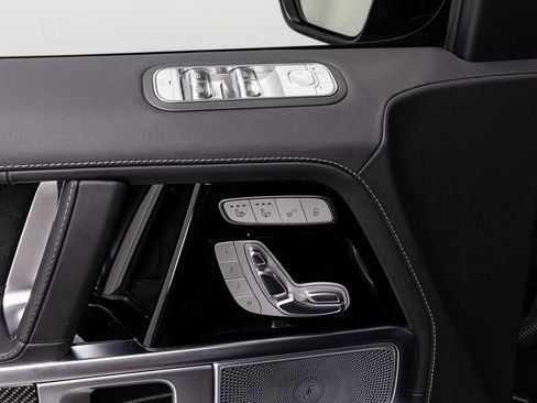 Used 2025 Mercedes-Benz G 63 AMG 4MATIC image 6