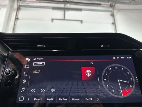 Used 2024 GMC Sierra 1500 AT4 w/ Technology Package image 27