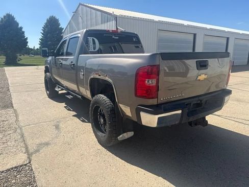 Used 2012 Chevrolet Silverado 2500 LT w/ Interior Plus Package AWD/4WD image 6
