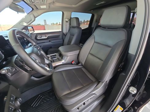 Used 2025 Chevrolet Silverado 1500 RST w/ All Star Edition Plus AWD/4WD image 20