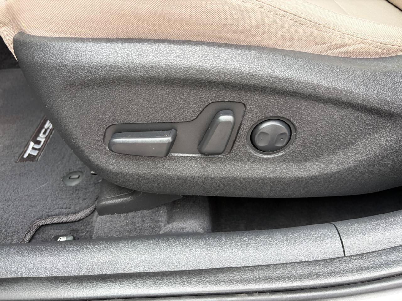 Used 2016 Hyundai Tucson Eco FWD image 12